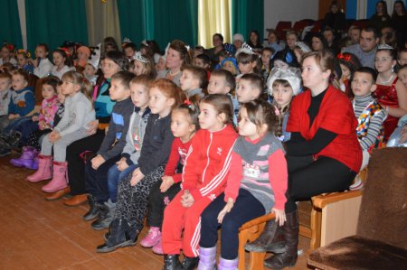 Новорічні казки продовжуються...