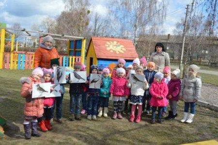 1 квітня - Міжнародний день птахів