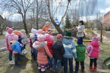 1 квітня - Міжнародний день птахів