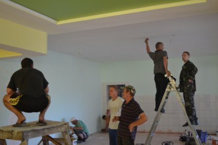 Ремонт шкільної їдальні підходить до завершення...