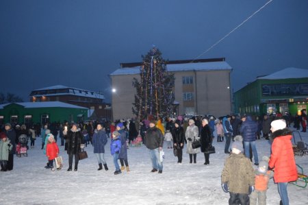 Відкриття ялинки