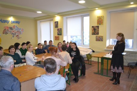 БАТЬКІВСЬКІ ЗБОРИ: НОВИЙ ФОРМАТ