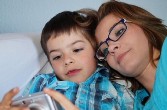 Як підтримати та заспокоїти дітей під час воєнних дій