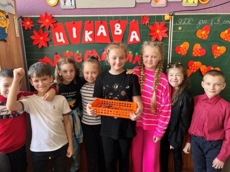 Четвертий день кольорового тижня – червоний!
