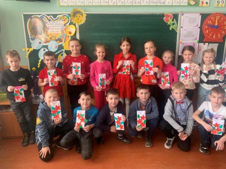 Четвертий день кольорового тижня – червоний!