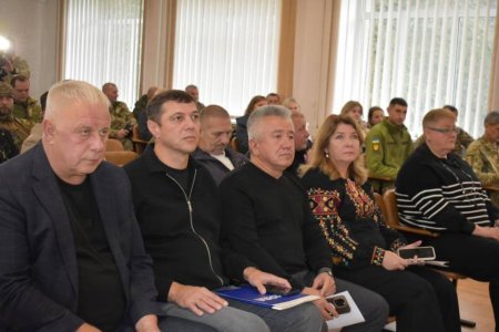 Навчання вчителів предмету "Захист України"